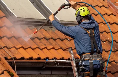 Démoussage et hydrofuge de toiture à Flaucourt